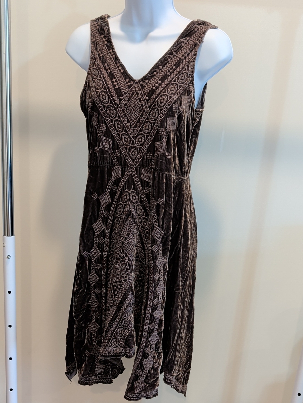Johnny Was Chocolate Brown Boho Embroidered Velvet Midi Dress